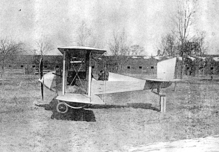 Sturtevant S type plane (note the gunner on each wing)