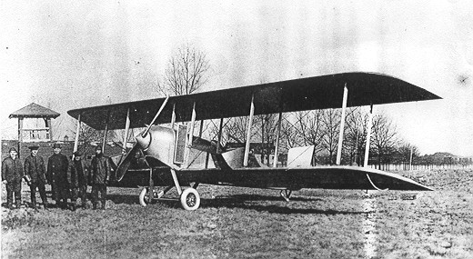 Sturtevant S type plane (note the gunner on each wing)